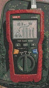 Мозаика «Тестер кабеля UNI-T» — Индустриальное искусство