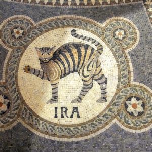 Мозаика «Кот Ира» в классическом стиле