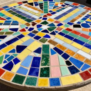 Тренкадис Мозаика для Кофейного Столика: Веселые Цвета и Формы