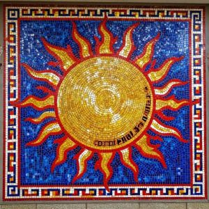 Мозаика «Солнце и Черная дыра» в советском стиле