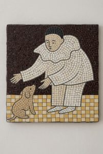 Классическая мозаика: человек и кошка