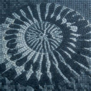 Абстрактная мозаика «Радиальное солнце»