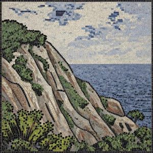 Мозаика «Крутой склон горы и темное море»