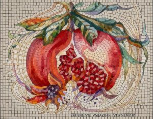 Помидор в мозаике: красочная классика