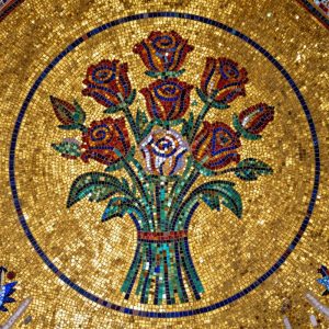 Королевский букет роз в византийском стиле