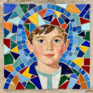 Восхитительный портрет пионера ребенка в технике тренкадис