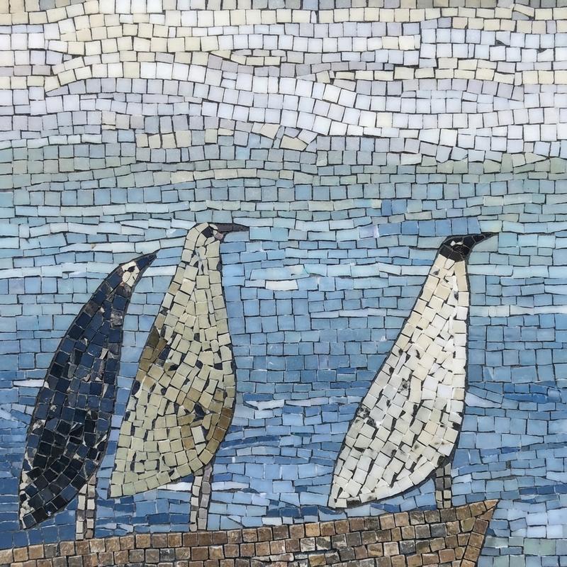 Мозаика с пингвинами в зимнем ландшафте