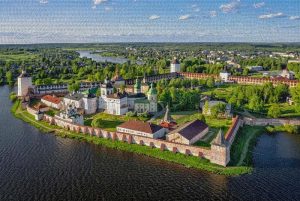 Мозаика «Древний монастырь у реки» — MELTI