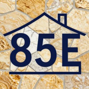 Мозаичный номер дома 85Е в стиле Opus Incertum