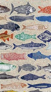 Colorful Fish Mosaic Art – Handcrafted Aquatic Decor